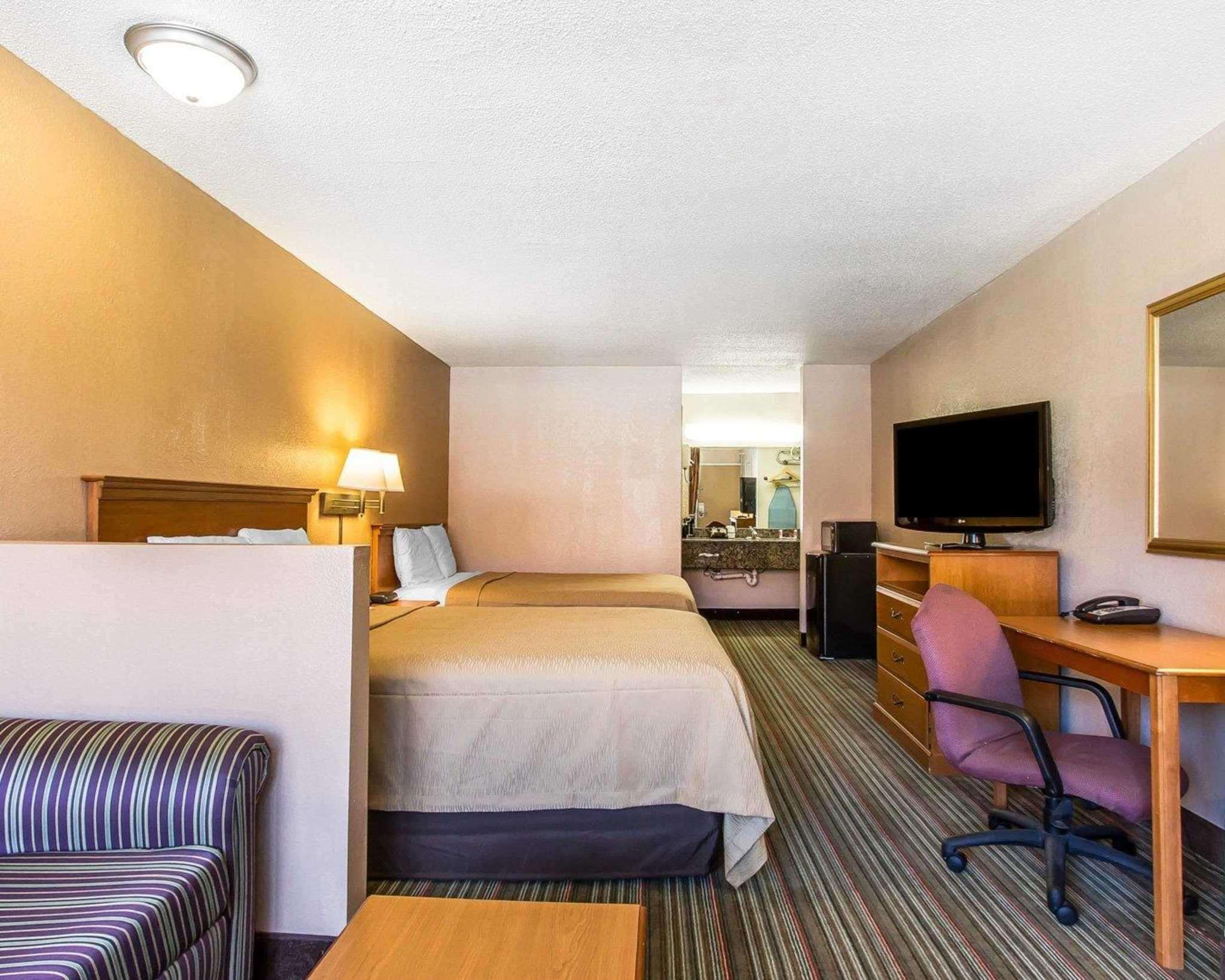 Econo Lodge Inn & Suites Near Bricktown Oklahoma City Buitenkant foto