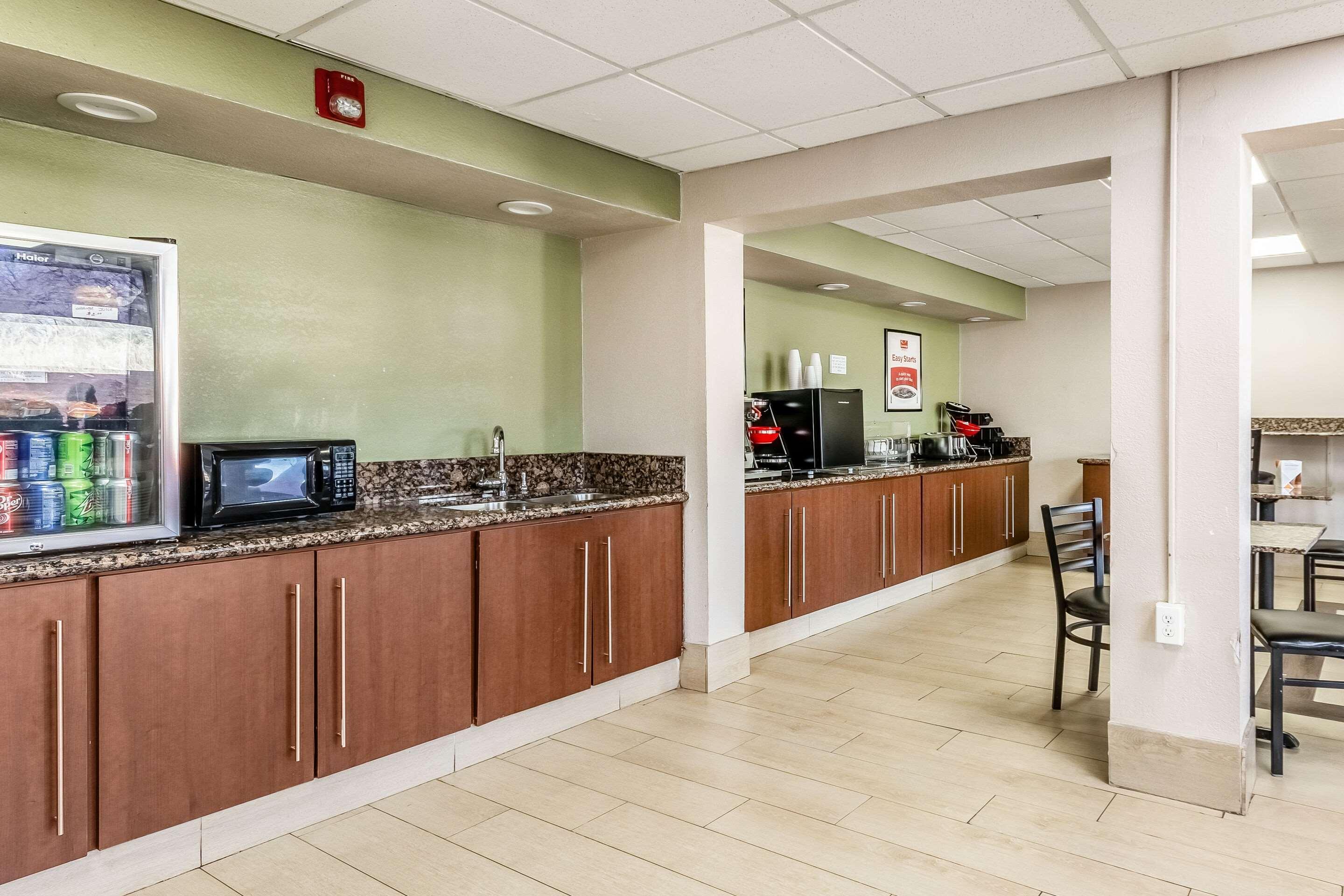 Econo Lodge Inn & Suites Near Bricktown Oklahoma City Buitenkant foto