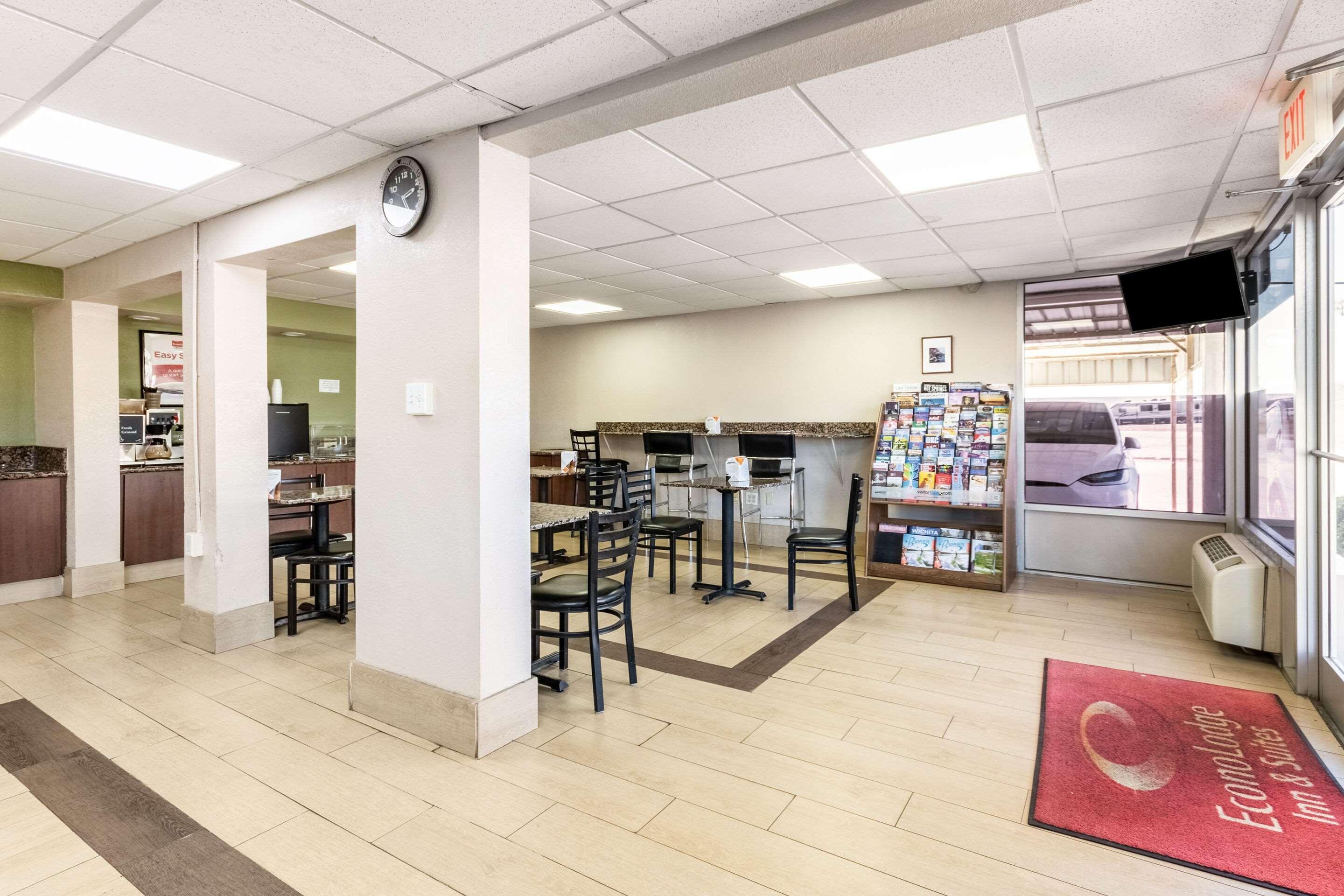 Econo Lodge Inn & Suites Near Bricktown Oklahoma City Buitenkant foto
