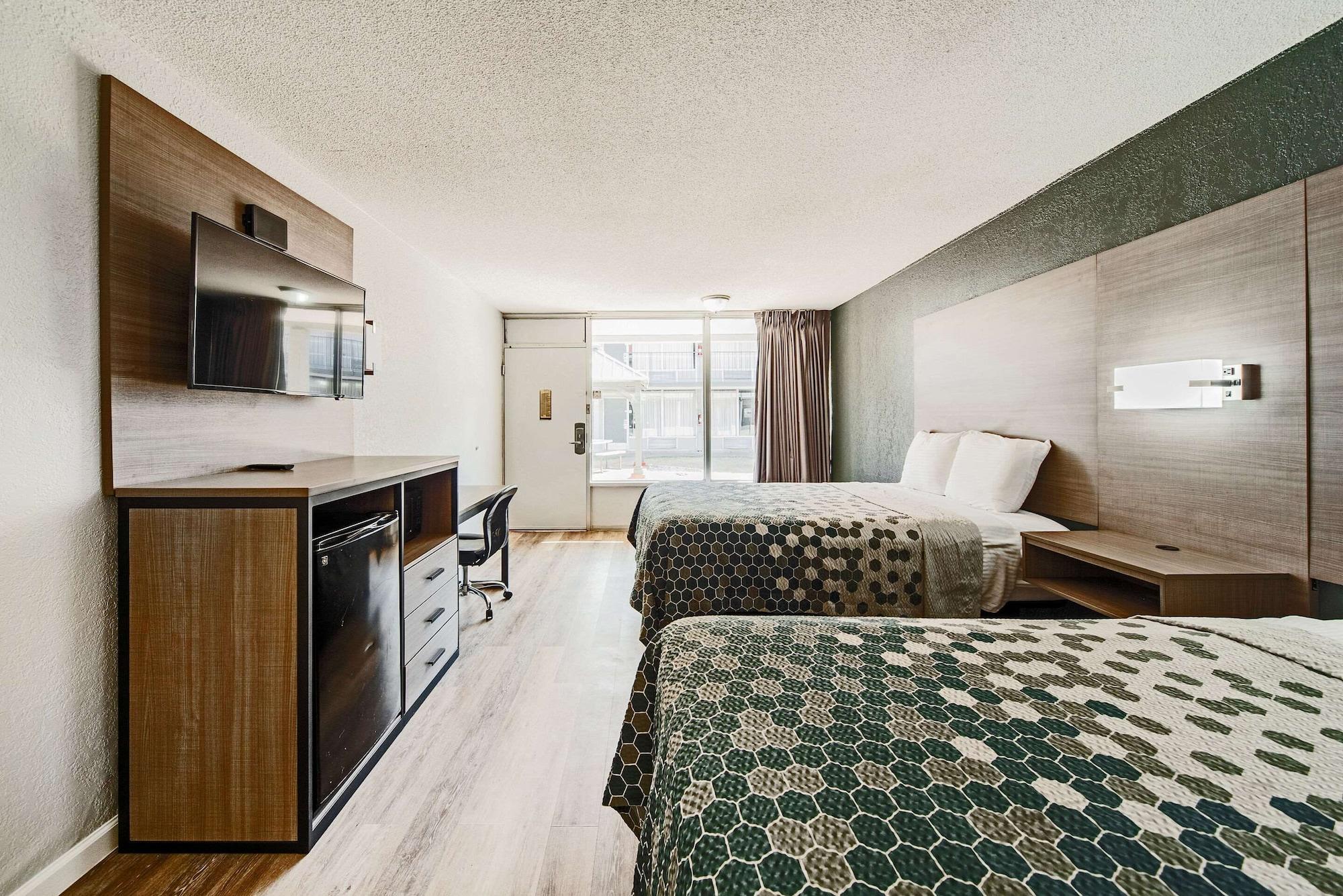 Econo Lodge Inn & Suites Near Bricktown Oklahoma City Buitenkant foto