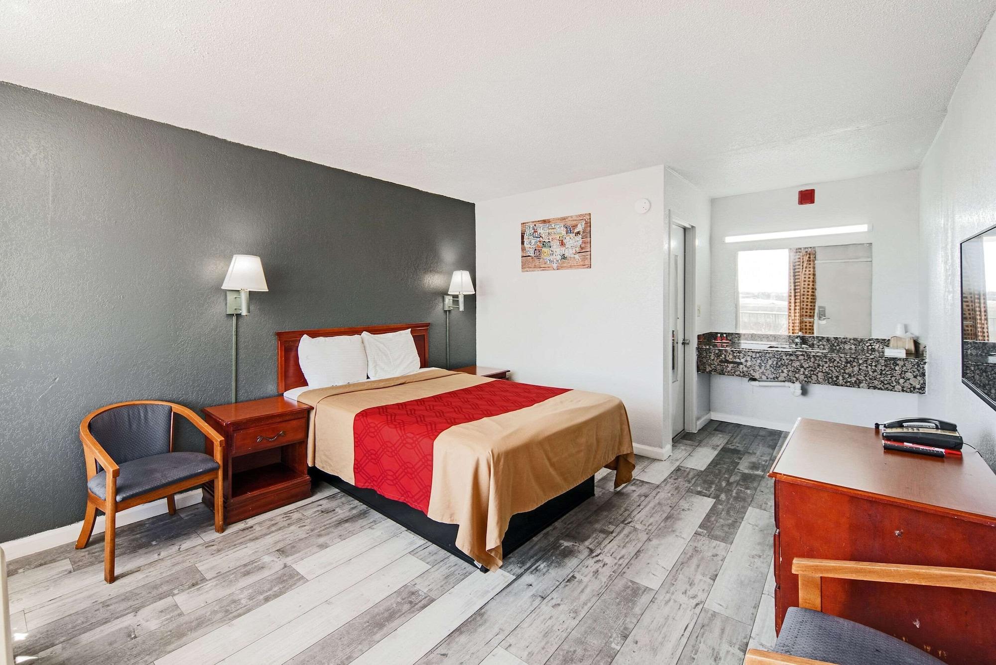 Econo Lodge Inn & Suites Near Bricktown Oklahoma City Buitenkant foto