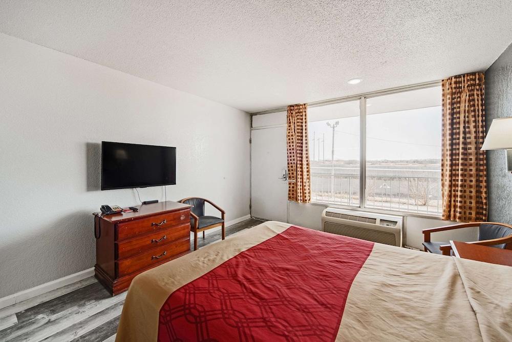 Econo Lodge Inn & Suites Near Bricktown Oklahoma City Buitenkant foto