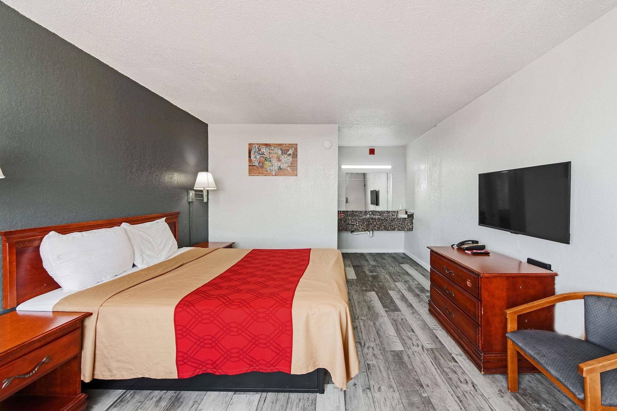 Econo Lodge Inn & Suites Near Bricktown Oklahoma City Buitenkant foto