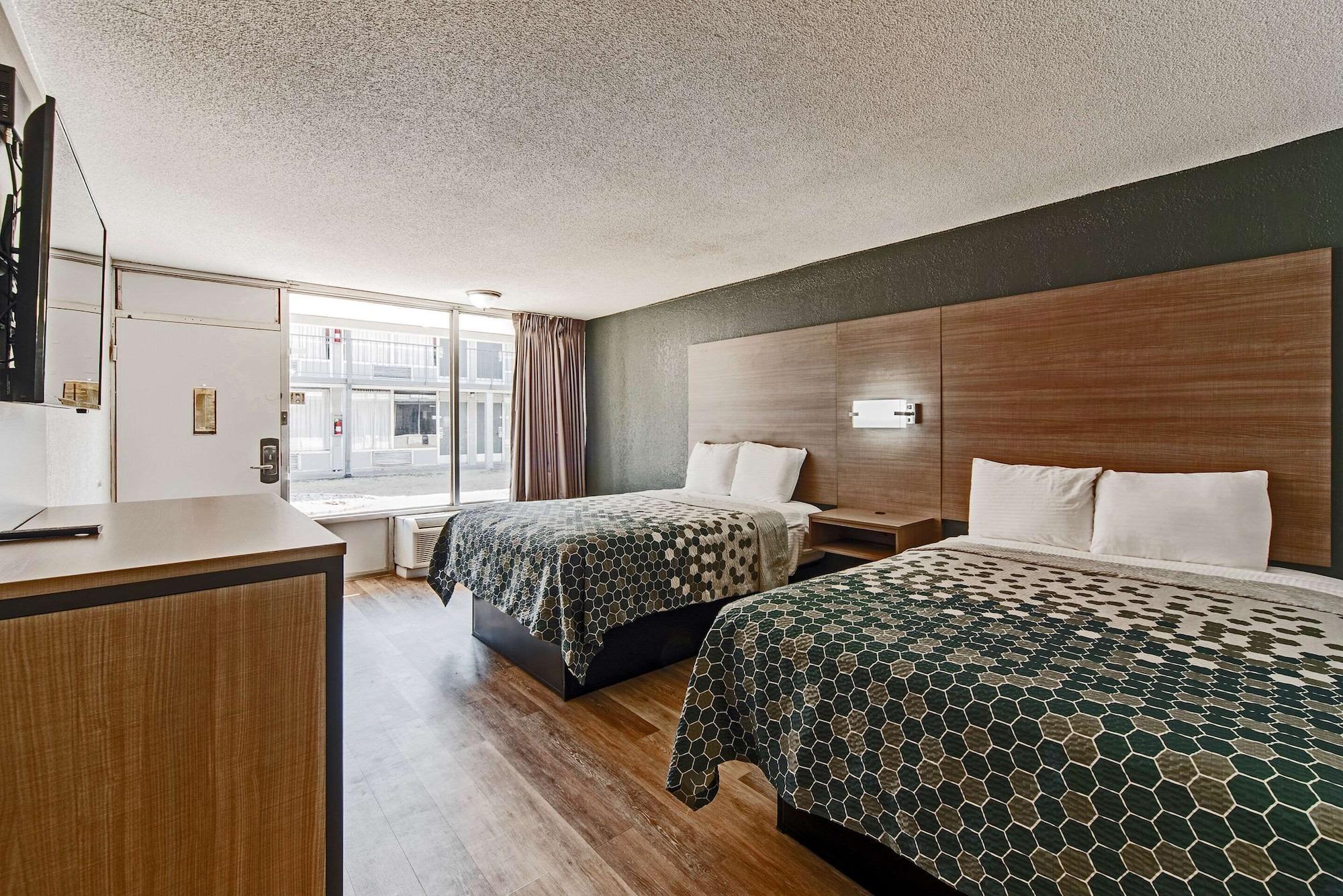 Econo Lodge Inn & Suites Near Bricktown Oklahoma City Buitenkant foto
