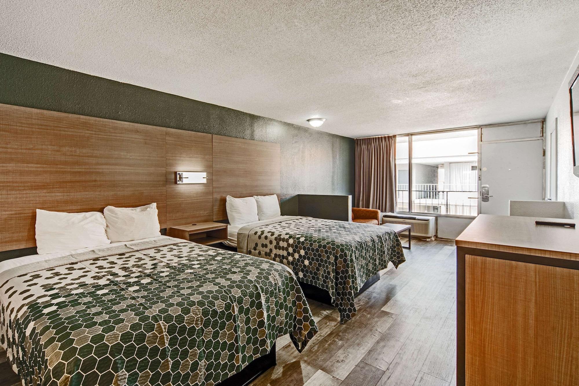Econo Lodge Inn & Suites Near Bricktown Oklahoma City Buitenkant foto